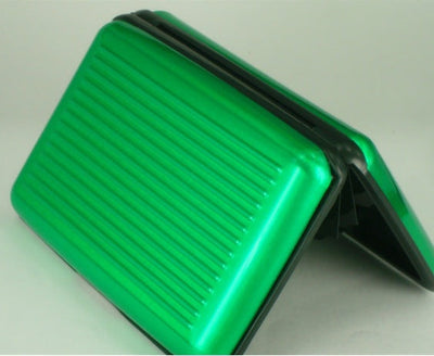 Green aluminum alloy credit card bag with stripes, suitable for business card storage.